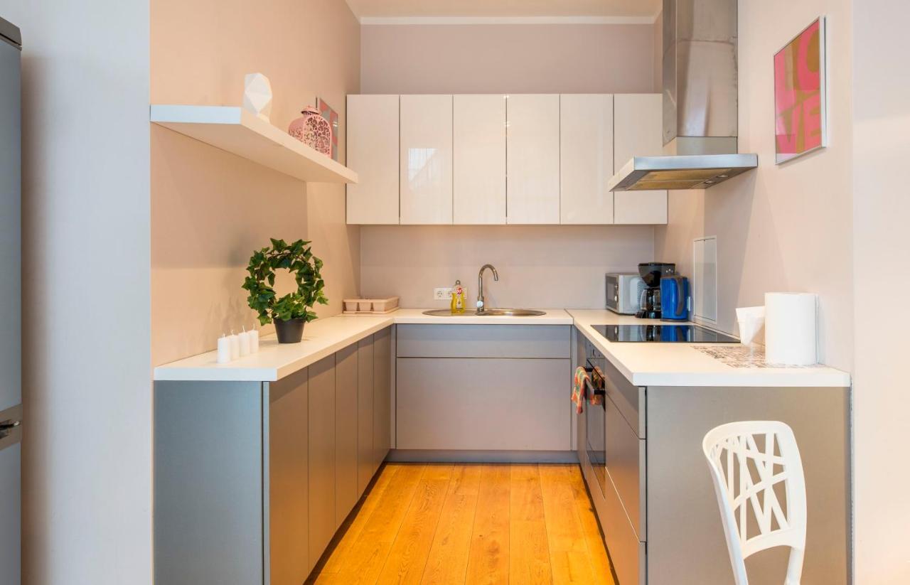 Central 2-Level Penthouse With Terrace And Free Parking Riga Dış mekan fotoğraf